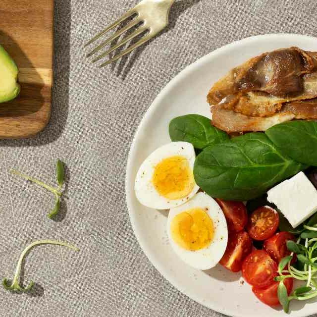 Dieta Cetogênica - Como funciona, cardápio e dicas - MundoBoaForma
