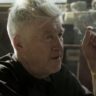 David Lynch parou de fumar após perceber sinais do corpo de que “morreria em uma semana”: “Única opção”
