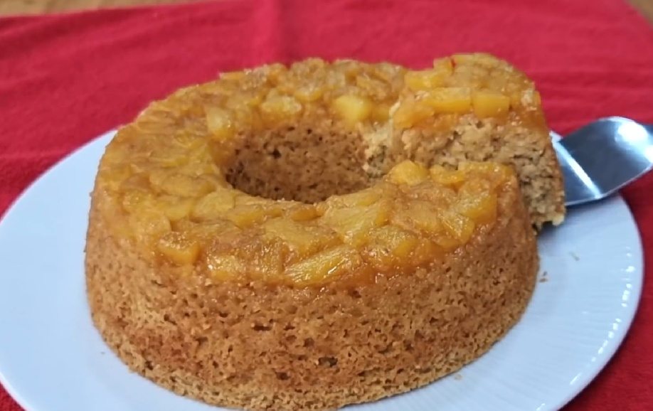 Bolo de abacaxi