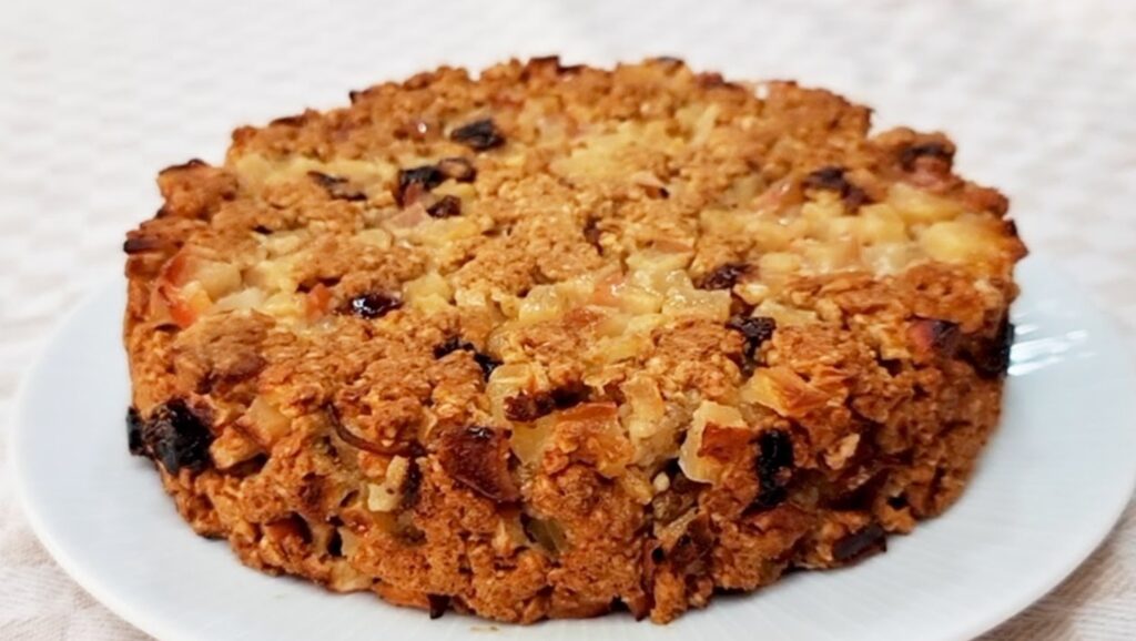 Bolo de aveia e maçã delicioso! Sem açúcar, trigo e leite - Fácil, rápido, barato e saudável