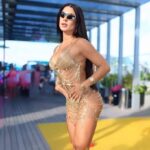 Namorada de Belo lamenta ter perdido 2 kg após ficar sem treinar no Carnaval: “Injusto”