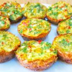 Bolinho salgado delicioso, low carb, sem farinha, rápido e saudável (baixo em carboidratos) Bolinho salgado delicioso, low carb, sem farinha, rápido e saudável (baixo em carboidratos)