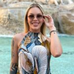 Modelo tem bumbum congelado e mostra curativos: 'Susto'; entenda