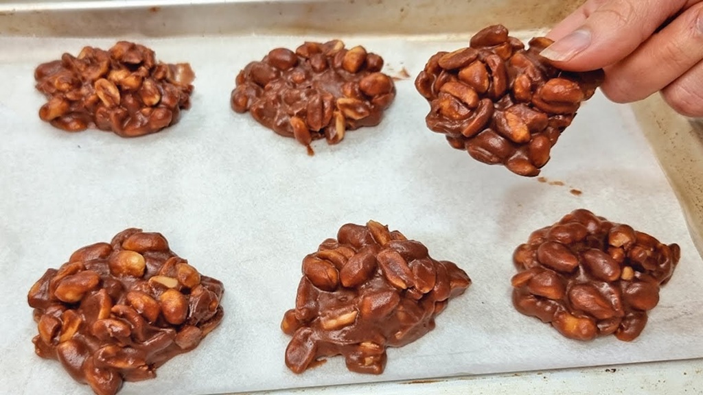 Pé de moleque fácil, delicioso e saudável! Sem açúcar, sem leite condensado e sem manteiga