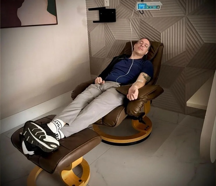 Homem com “doença invisível” demorou 38 anos para ser diagnosticado; conheça a história