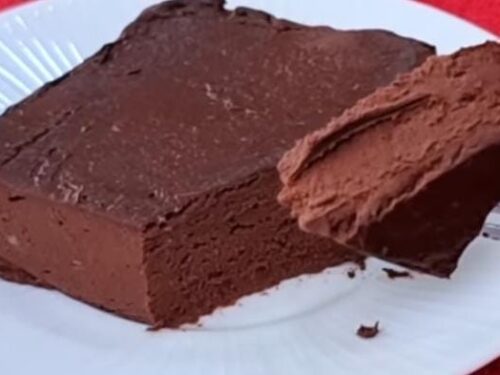 Só 3 ingredientes, sem açúcar, sem forno, fácil e rápido (Sem leite condensado ou creme de leite)