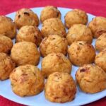 Salgado de 3 ingredientes - Sem farinha e fritura! Fácil, barato e maravilhoso!