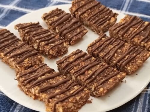 Só 3 ingredientes! Barrinha saudável - Sem açúcar, farinha e ovo (e sem forno!)