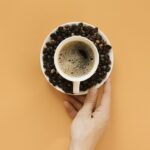 Tomar café pode atrapalhar a eficácia de certos medicamentos; veja quais Tomar café pode atrapalhar a eficácia de certos medicamentos; veja quais