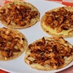 Massa de 2 ingredientes e low carb - Sem trigo, leite e ovo! - Fácil, rápido e saudável Massa de 2 ingredientes e low carb - Sem trigo, leite e ovo! - Fácil, rápido e saudável