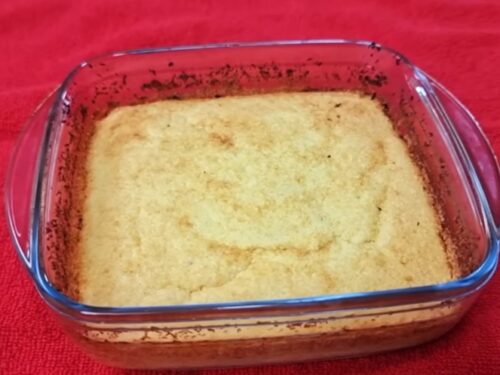 Só 3 ingredientes e quase zero carboidratos - Sem farinha, leite ou açúcar - Bolo fofinho e delicioso