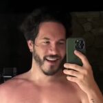 Eliezer mostra evolução do físico em três meses; compare Eliezer mostra evolução do físico em três meses; compare