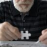 Inflamação no cérebro pode ser peça-chave na progressão do Alzheimer, revela estudo liderado por brasileiros