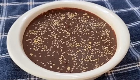 Delícia rápida sem açúcar, farinha e leite, sem forno, fácil e poucos ingredientes!