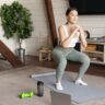 Repetições isométricas sem mover as articulações aumentam o volume muscular, revela estudo