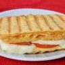 Substitua o pão em 5 minutos! Quase zero carboidratos, fofinho e delicioso! (Fácil e low carb)