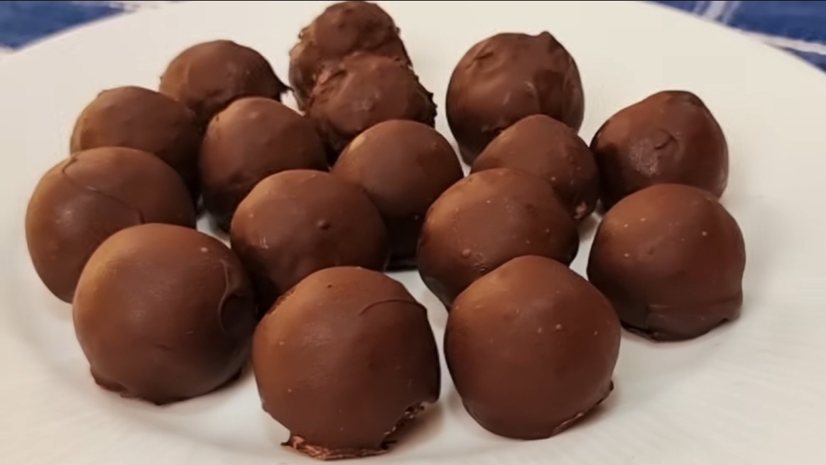 Só 3 ingredientes e low carb! Crocante por fora e cremoso por dentro! Sem açúcar, fácil e rápido!