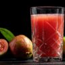Consumo regular de suco de goiaba pode ajudar a reduzir o risco de anemia em mulheres, indica pesquisa