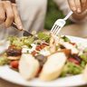 Estudo mostra que mudanças simples na dieta podem reduzir em até um terço o risco de ataques cardíacos; entenda