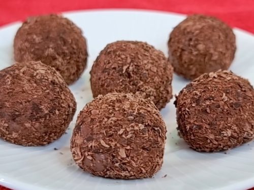 Só 5 minutos, zero gordura e sem açúcar! Brigadeiro de café com poucas calorias e sem fogo!