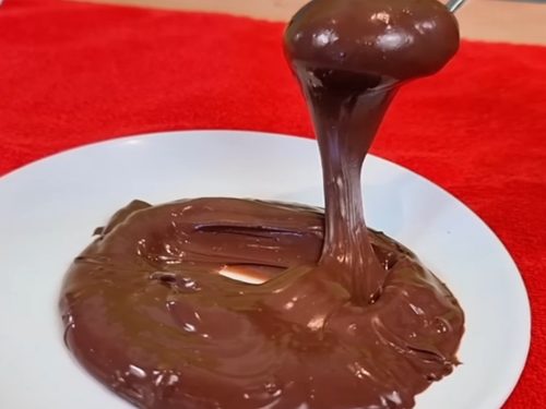 Só 2 ingredientes e 5 minutos!! Brigadeiro de colher sem açúcar e manteiga - Fácil e delicioso